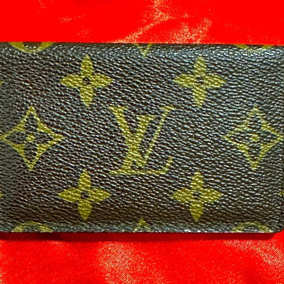 Authentic Louis Vuitton Monogram Wallet - Picture 6 of 16